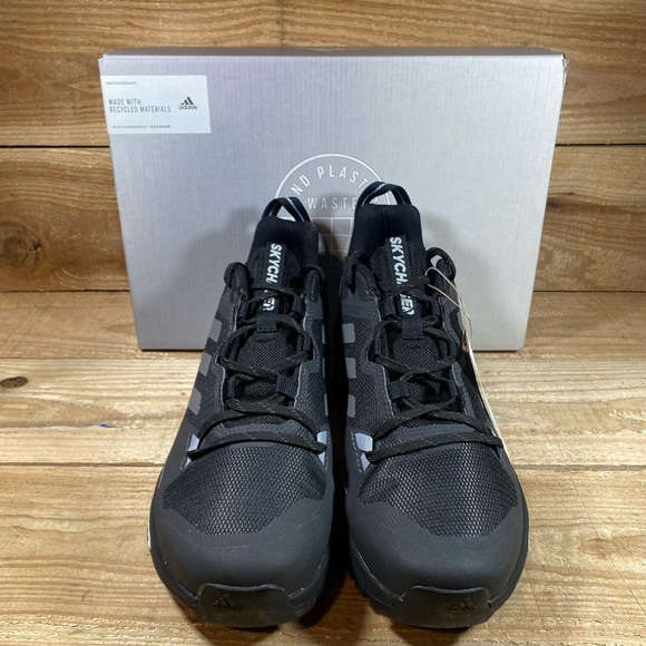 ADIDAS TERREX SKYCHASER XT MID 2.0 HIKER MENS HIKING SHOES: BLACK: SZ 10: FW2921 - Picture 2 of 9